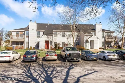 334 Mayfair Place
