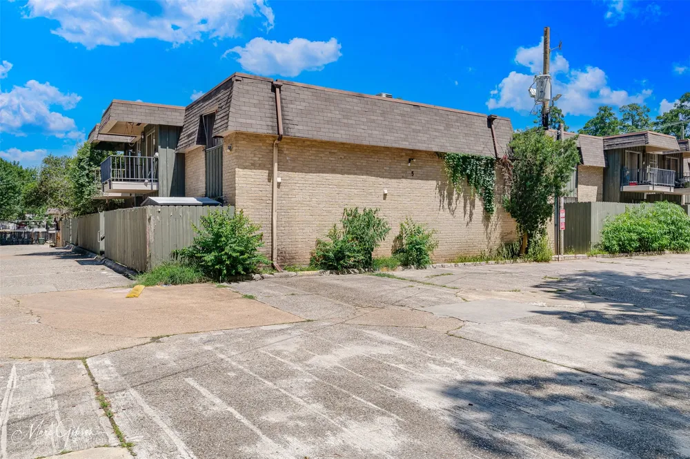 7000 Creswell Road #216 Shreveport, LA 71106
