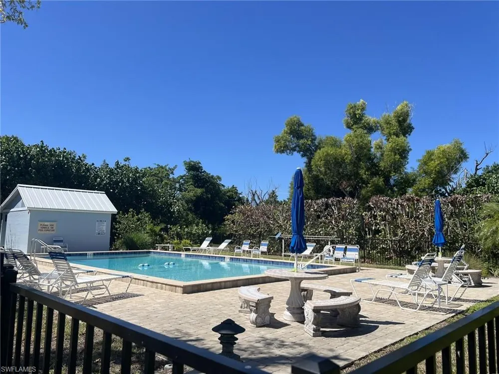 1250 Tennisplace Court #A33 Sanibel, FL 33957