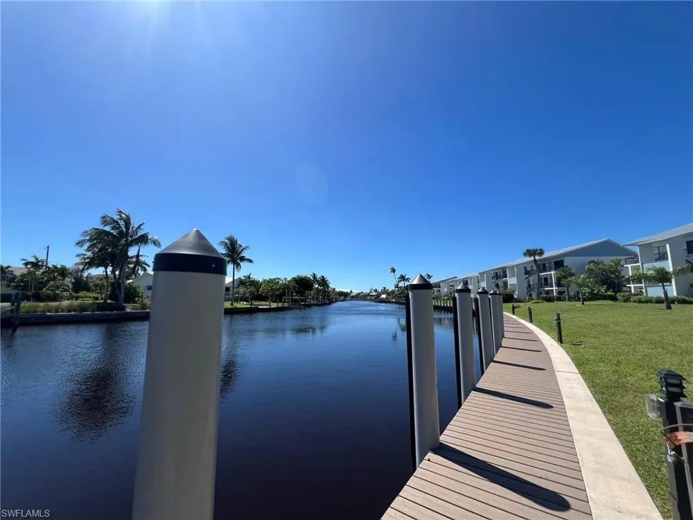 1250 Tennisplace Court #A33 Sanibel, FL 33957