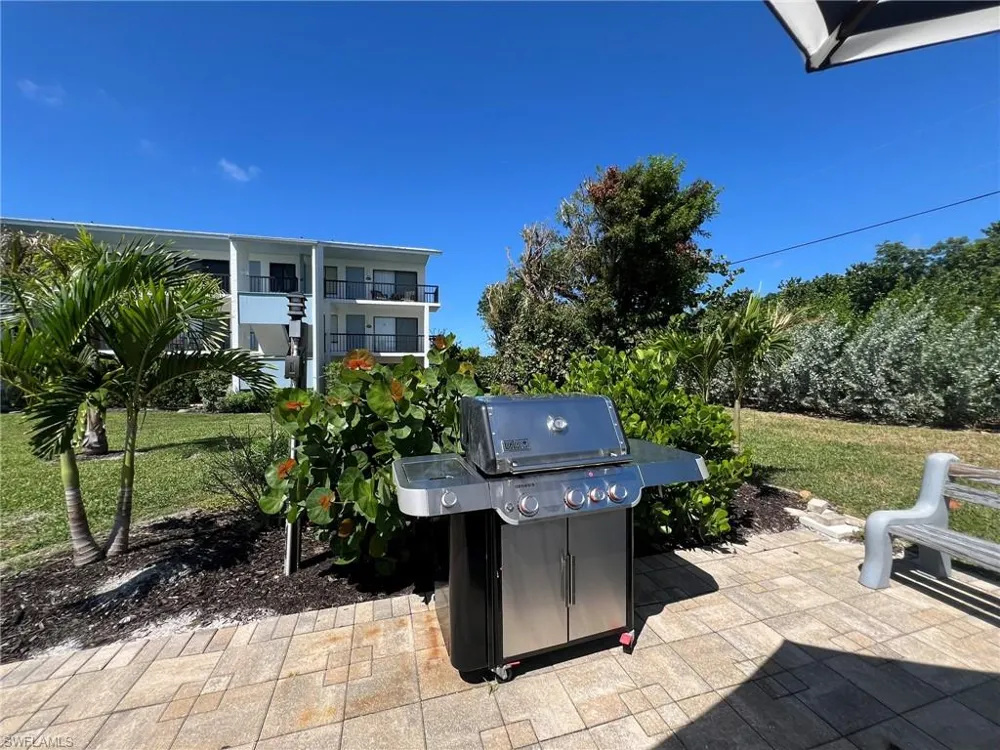 1250 Tennisplace Court #A33 Sanibel, FL 33957