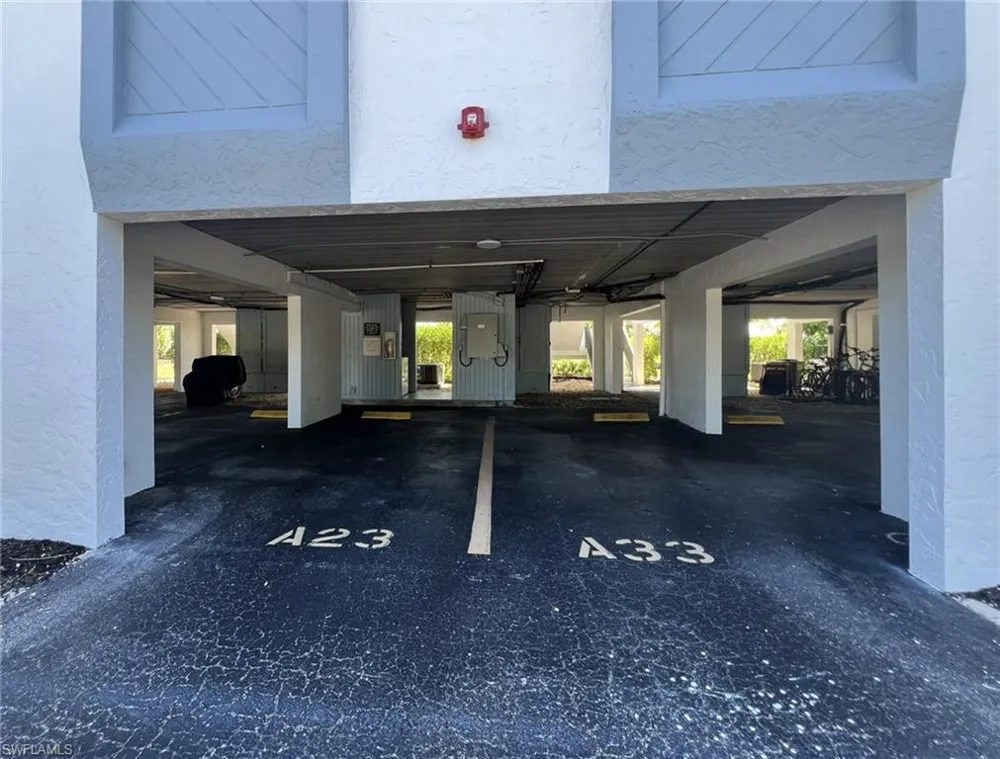 1250 Tennisplace Court #A33 Sanibel, FL 33957