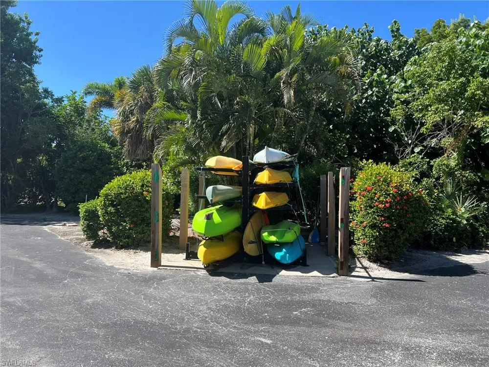 1250 Tennisplace Court #A33 Sanibel, FL 33957