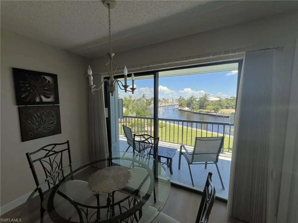 1250 Tennisplace Court #A33 Sanibel, FL 33957