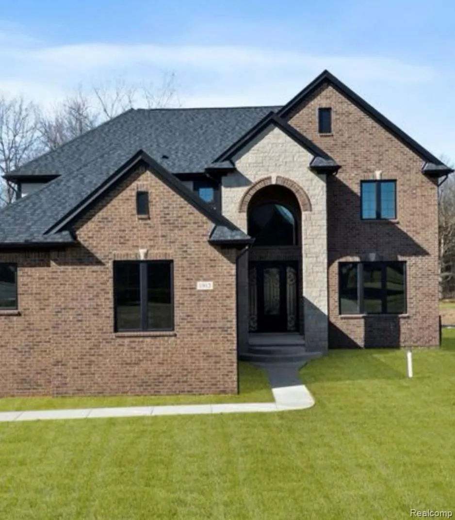 1356 MASTERS DRIVE Metamora Township, MI 48455