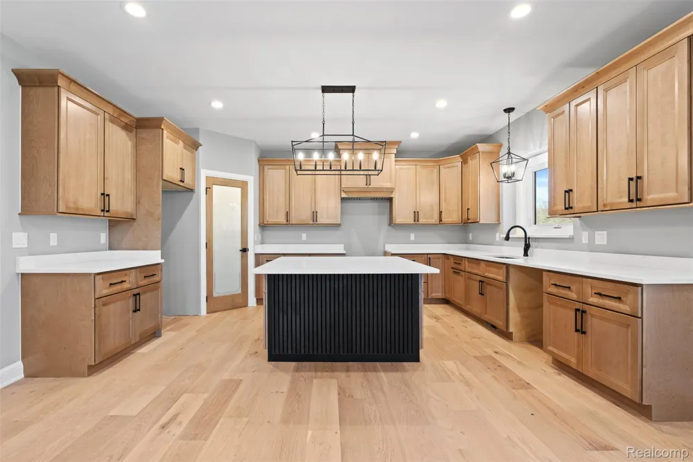 1356 MASTERS DRIVE Metamora Township, MI 48455