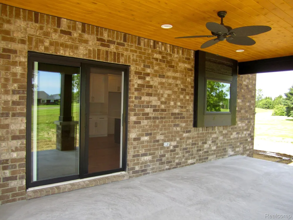 1356 MASTERS DRIVE Metamora Township, MI 48455
