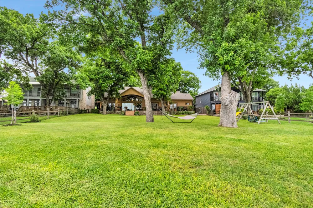 124 Riverbend Lane Kingsland, TX 78639