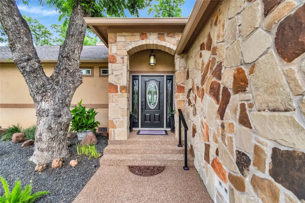 124 Riverbend Lane Kingsland, TX 78639