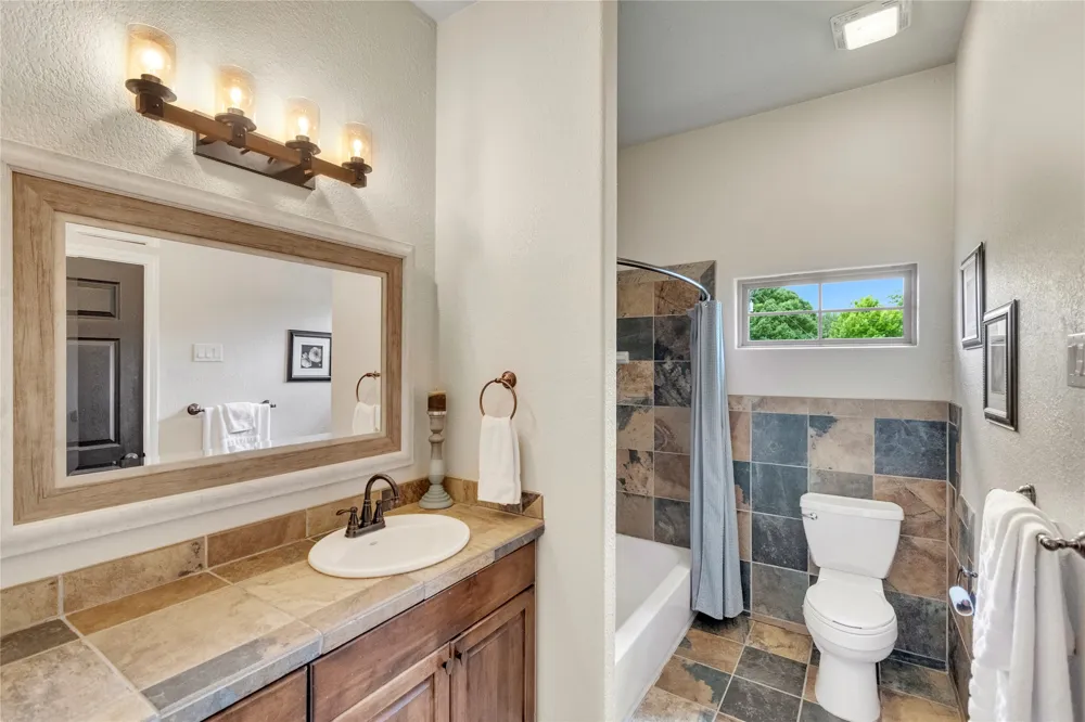 124 Riverbend Lane Kingsland, TX 78639