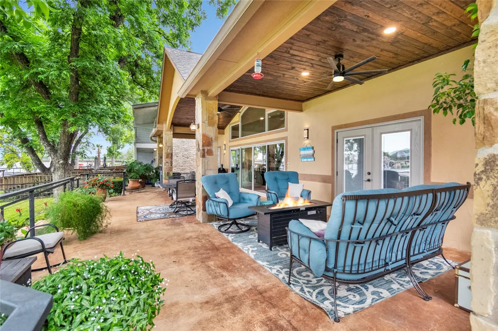 124 Riverbend Lane Kingsland, TX 78639