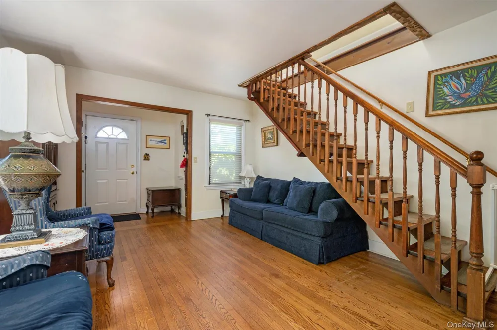 1045 Stanton Avenue Woodmere, NY 11598