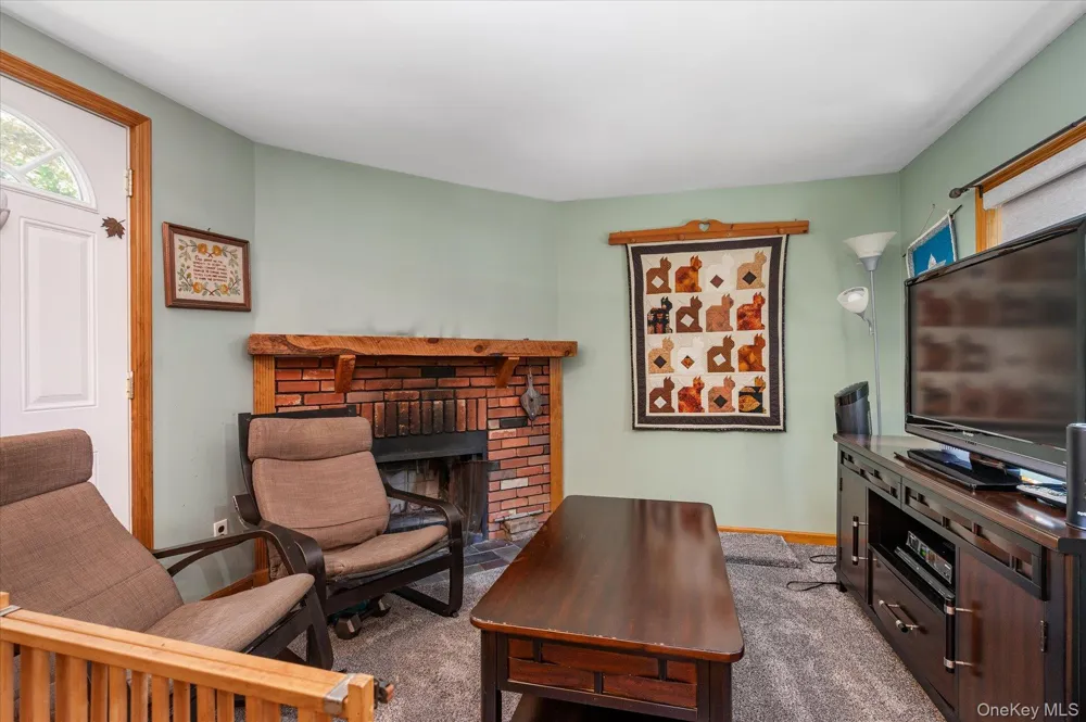 1045 Stanton Avenue Woodmere, NY 11598