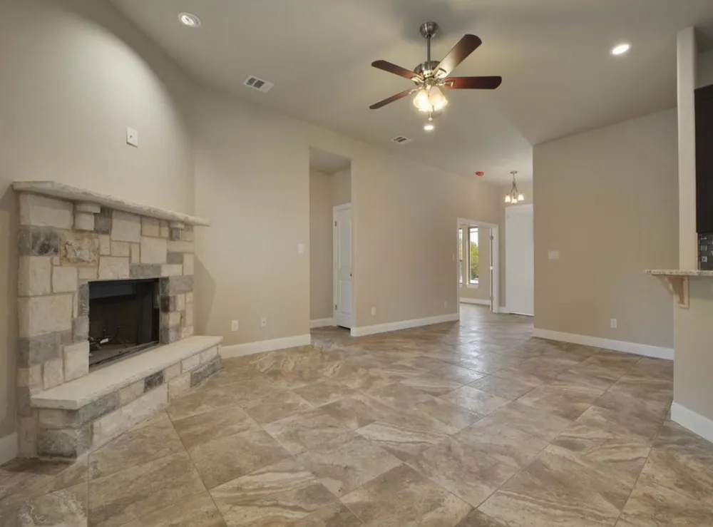 208 Venture Boulevard S Point Venture, TX 78645
