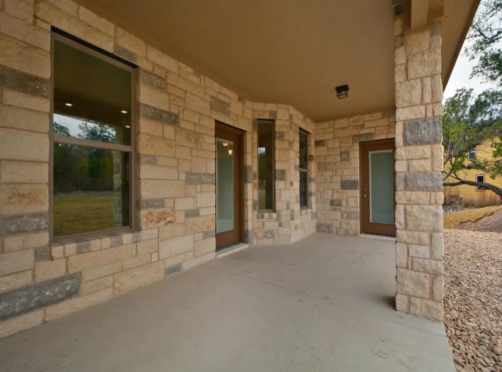 208 Venture Boulevard S Point Venture, TX 78645