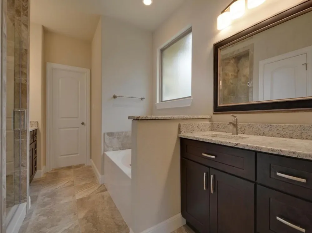 208 Venture Boulevard S Point Venture, TX 78645