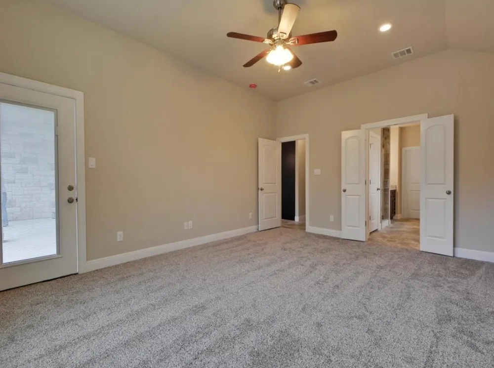 208 Venture Boulevard S Point Venture, TX 78645