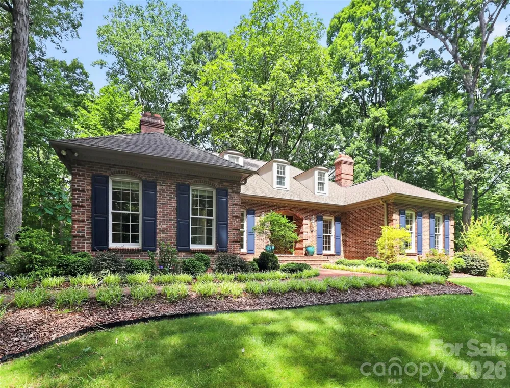 971 Stanley Lucia Road Mount Holly, NC 28120