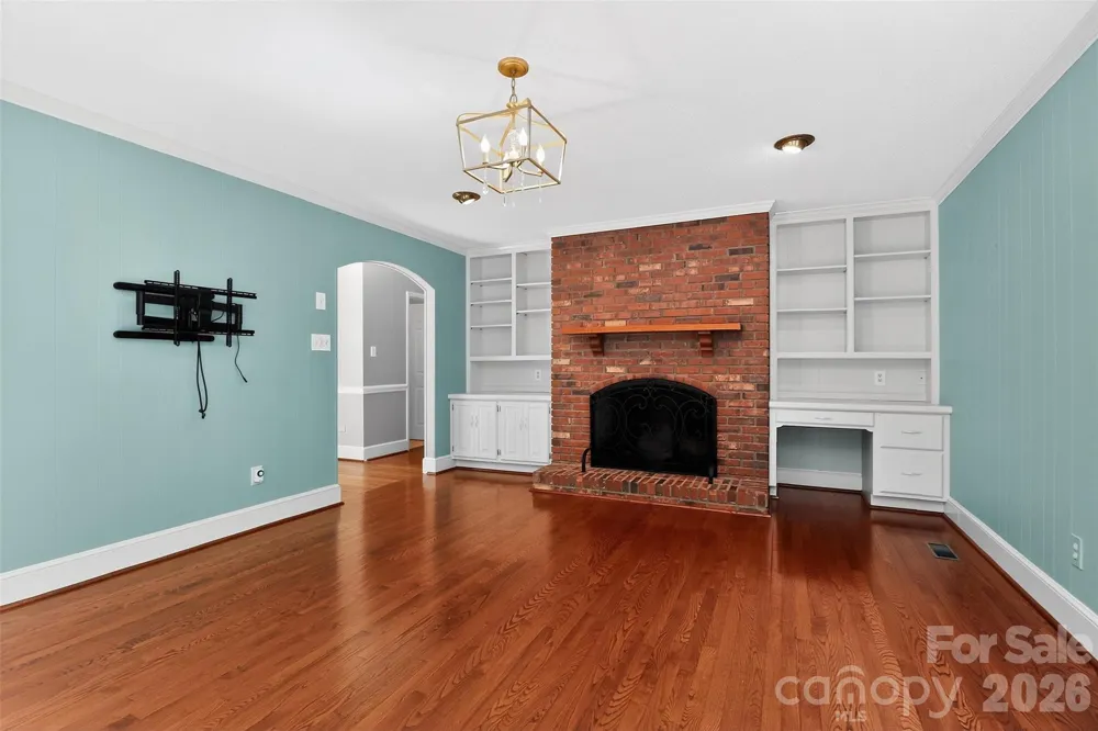 971 Stanley Lucia Road Mount Holly, NC 28120