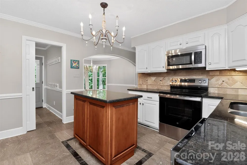 971 Stanley Lucia Road Mount Holly, NC 28120