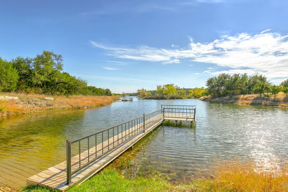 3035 Beacon Lake Drive Bluff Dale, TX 76433