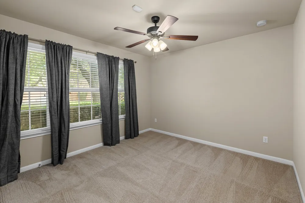 1729 Hidden Springs Path Round Rock, TX 78665