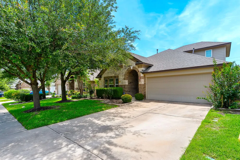 1729 Hidden Springs Path Round Rock, TX 78665