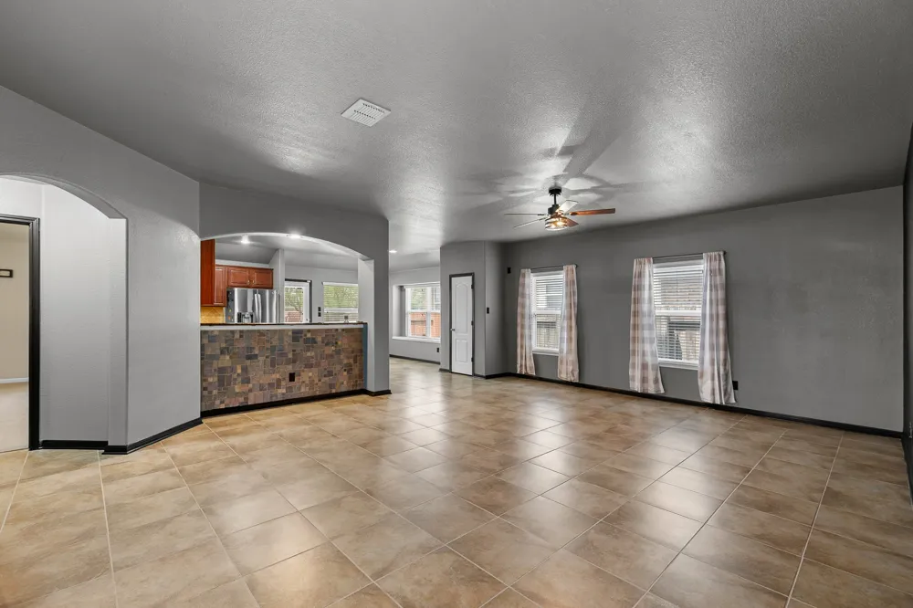 1729 Hidden Springs Path Round Rock, TX 78665