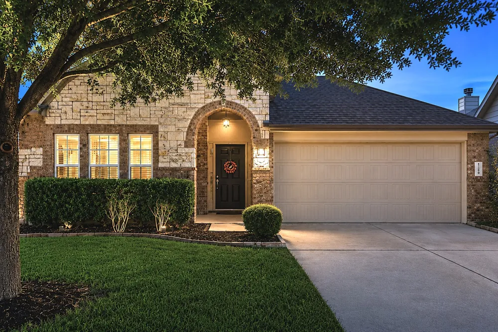 1729 Hidden Springs Path Round Rock, TX 78665