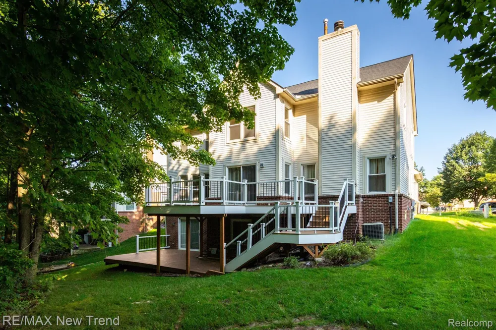 43159 Sandstone Novi City, MI 48377