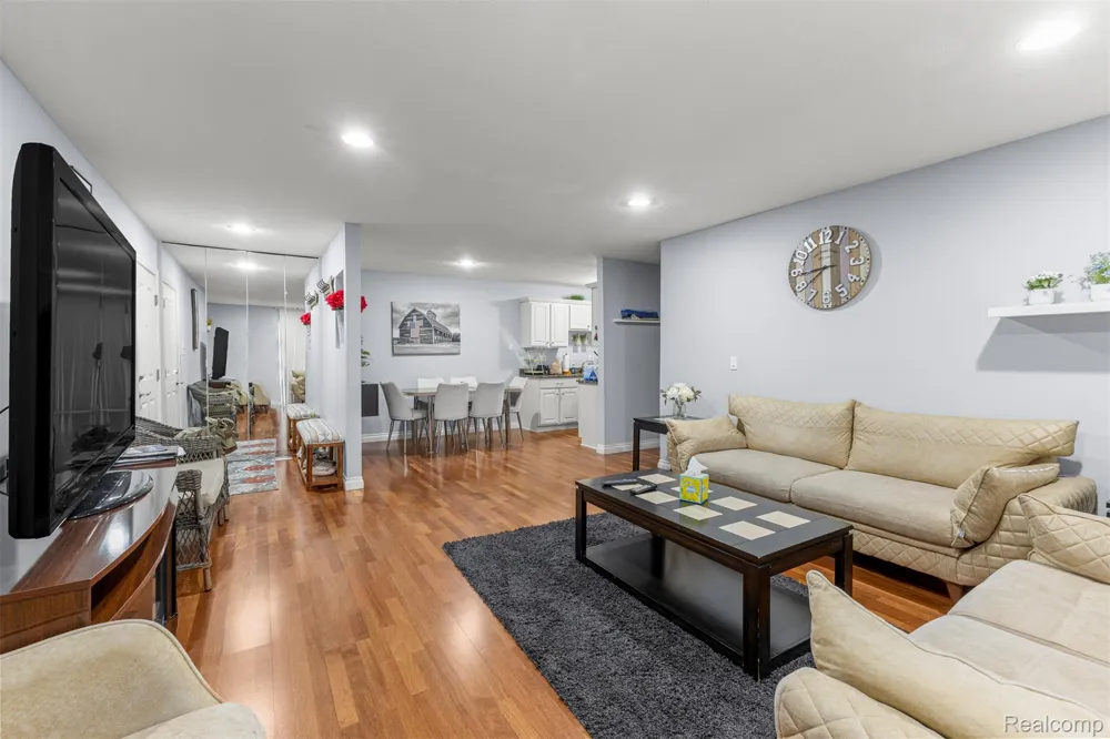 705 Randolph Street Northville City, MI 48167