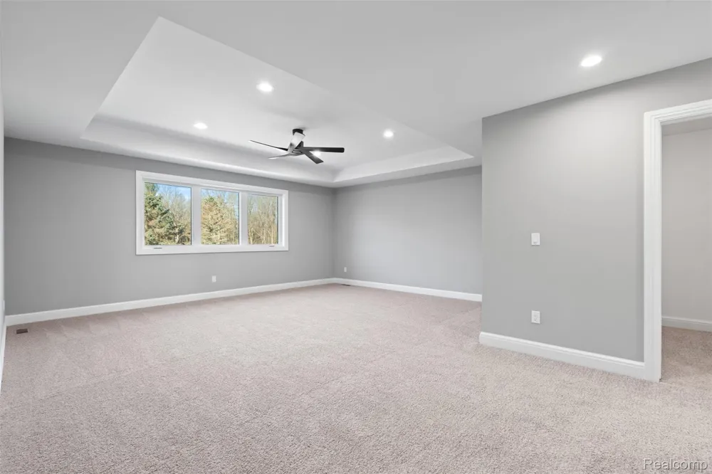 2185 Heidi Drive Addison Township, MI 48370