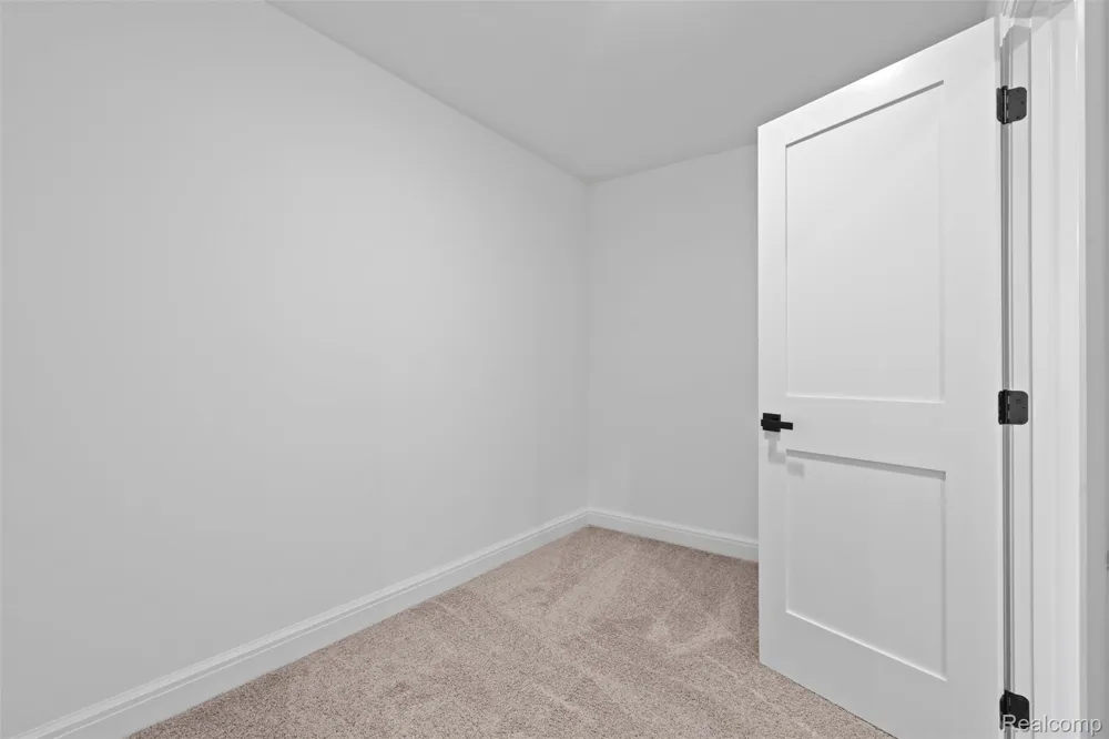 2185 Heidi Drive Addison Township, MI 48370