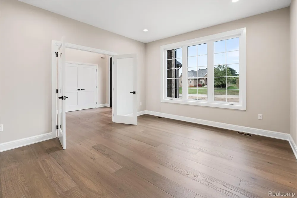 2185 Heidi Drive Addison Township, MI 48370