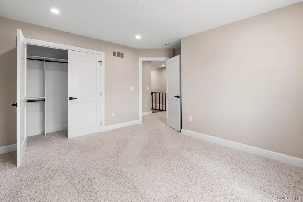 2185 Heidi Drive Addison Township, MI 48370