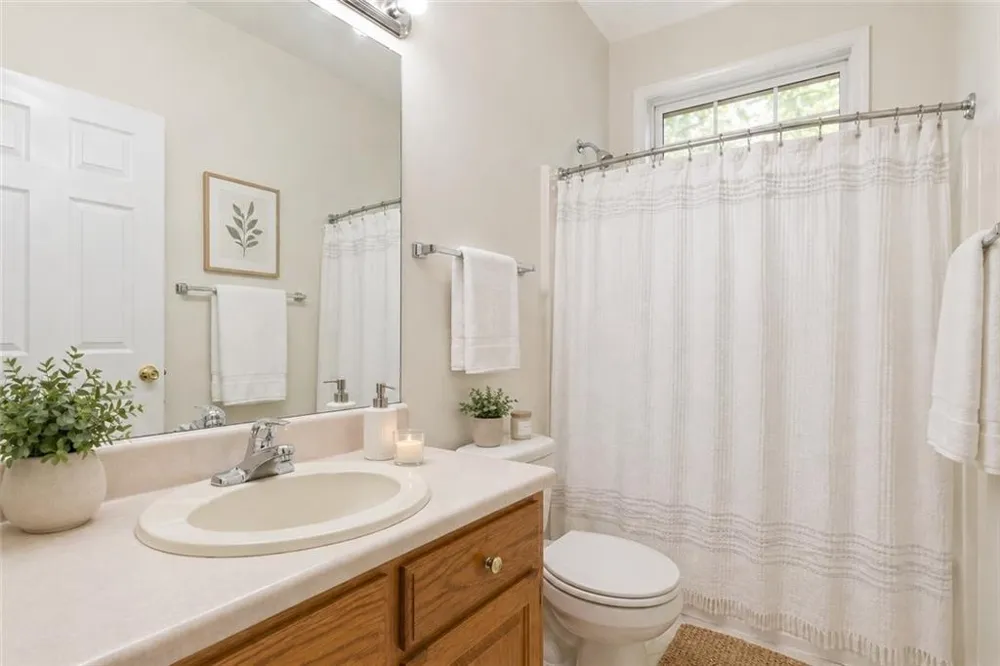 875 Knox Bridge Highway White, GA 30184