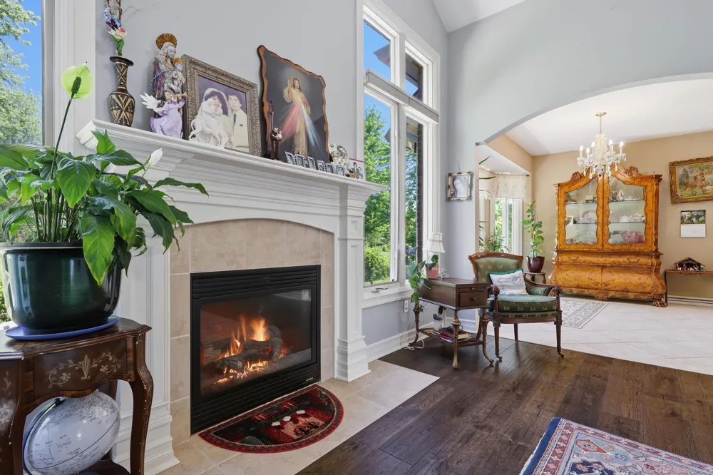 6241 Parliament Drive Washington Township, MI 48095