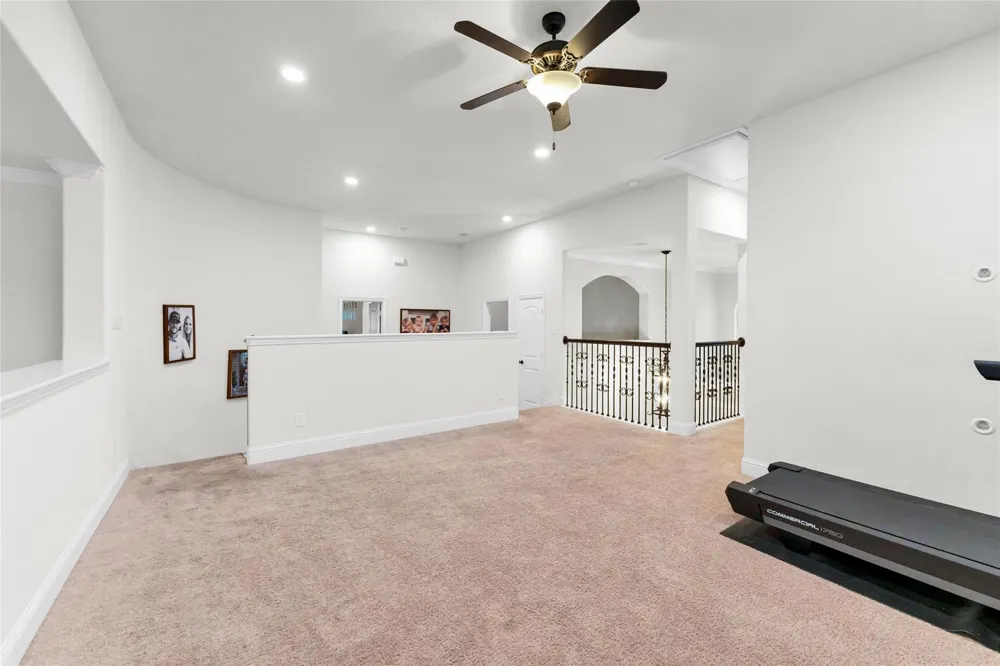214 Reynosa Court Pinehurst, TX 77362