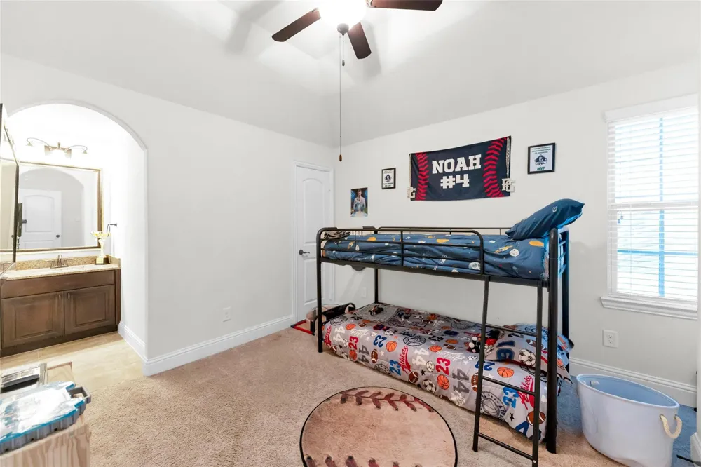 214 Reynosa Court Pinehurst, TX 77362