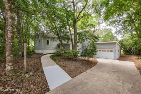 121 White Ash Drive