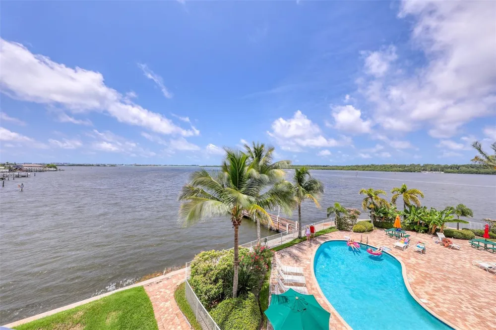 8800 BAY PINES BOULEVARD #212 St Petersburg, FL 33709