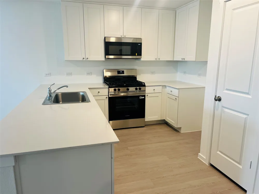 Address Not Shown Elgin, TX 78621
