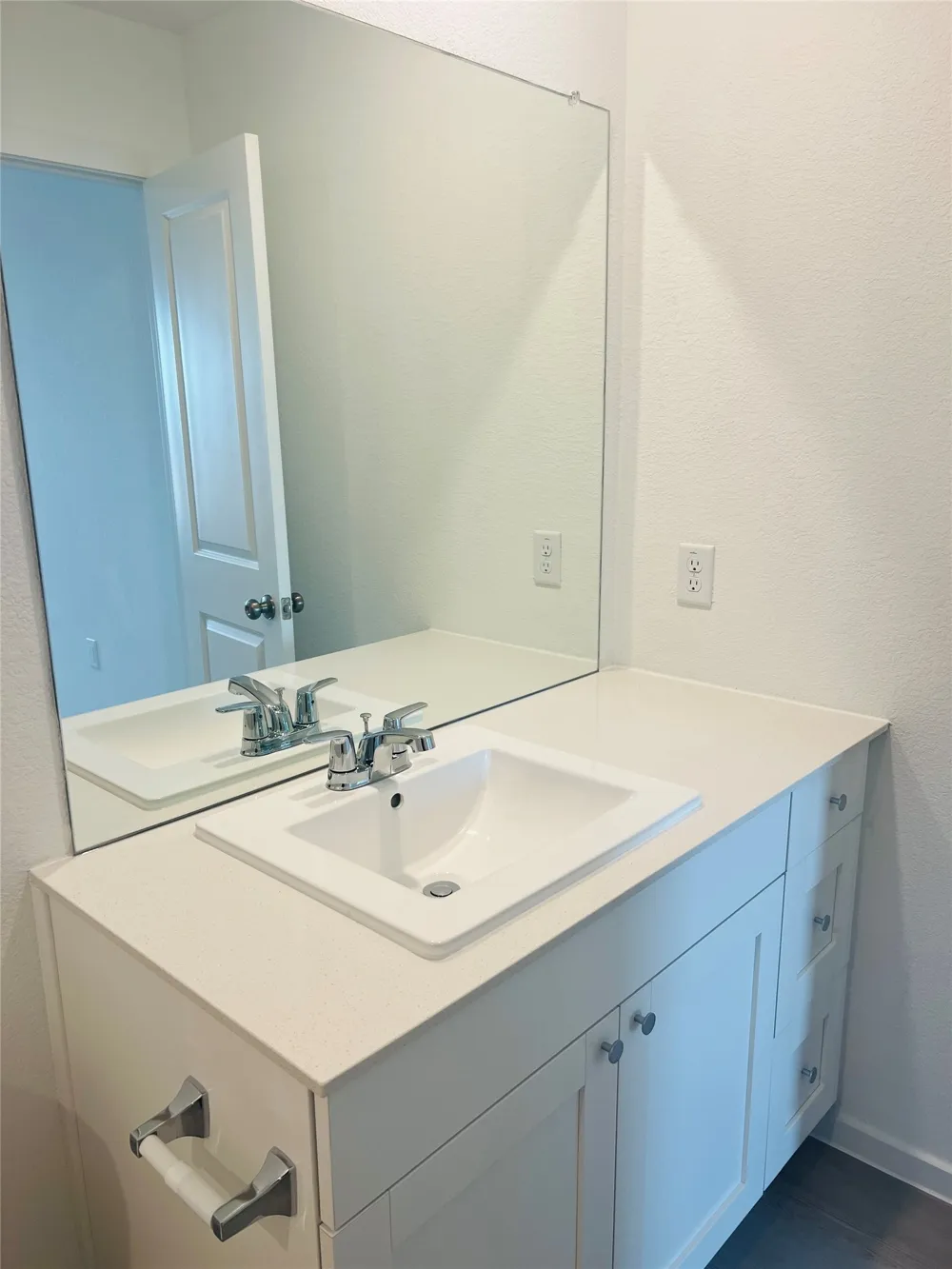 Address Not Shown Elgin, TX 78621