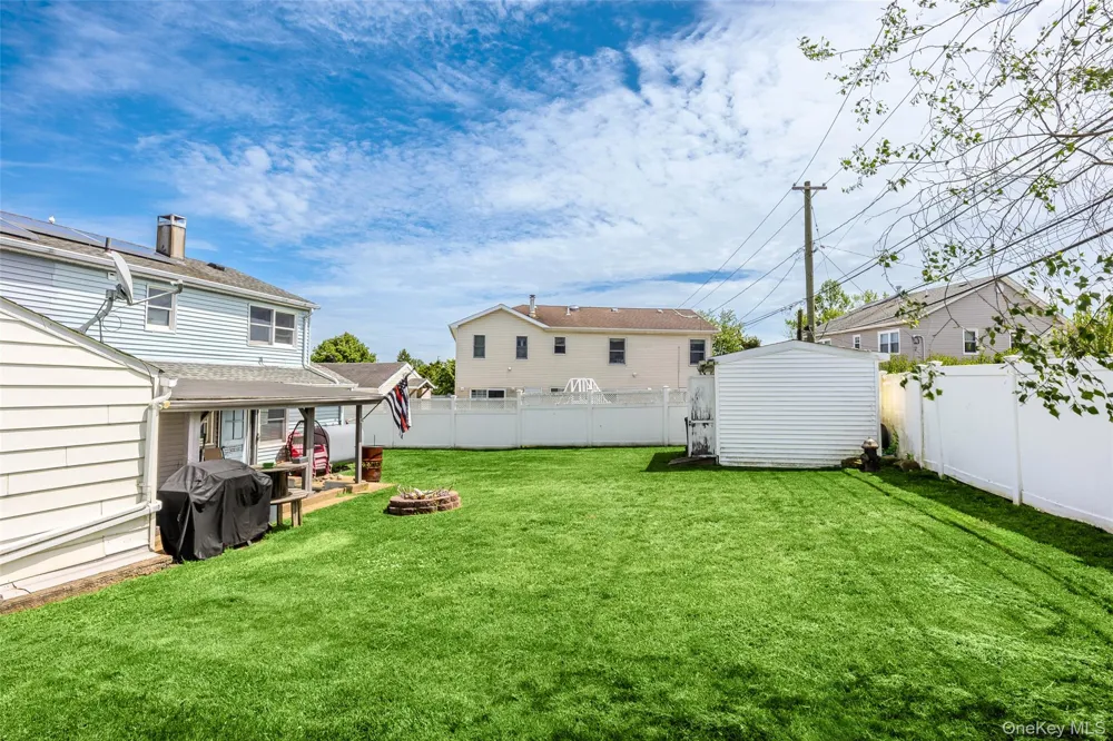 4236 Clarissa Road Bethpage, NY 11714