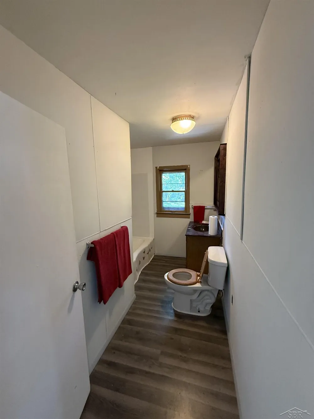 2506 Owen Street Saginaw City, MI 48601