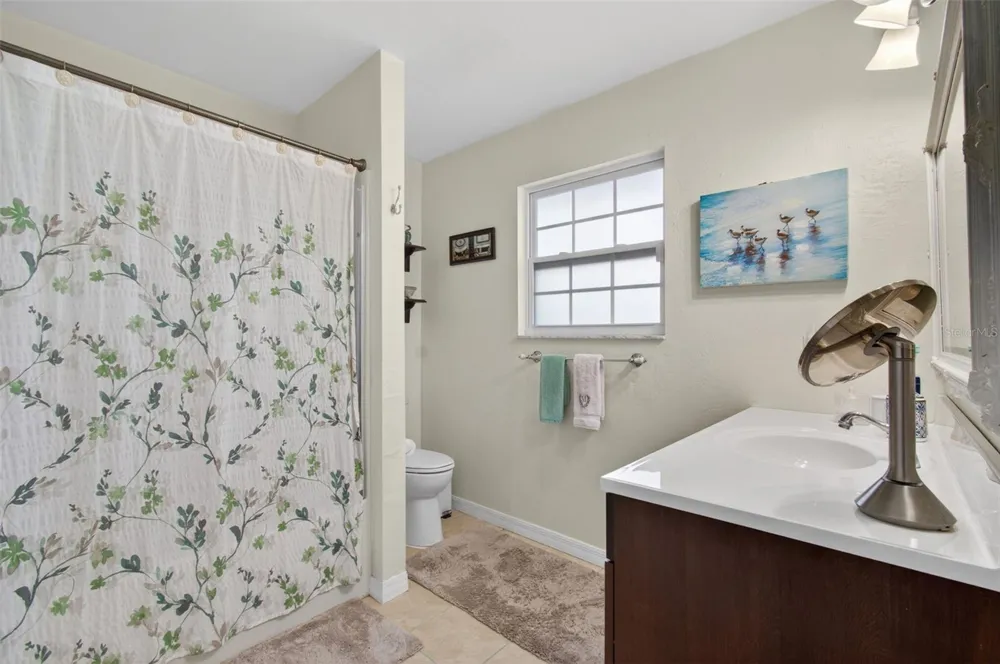 6146 NW 38TH TERRACE Gainesville, FL 32653