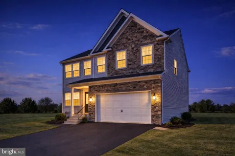 527 TRIMBLE ROAD