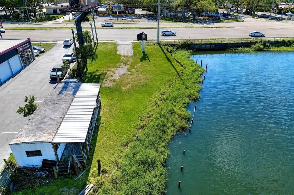 1214 W BRANDON BOULEVARD Brandon, FL 33511