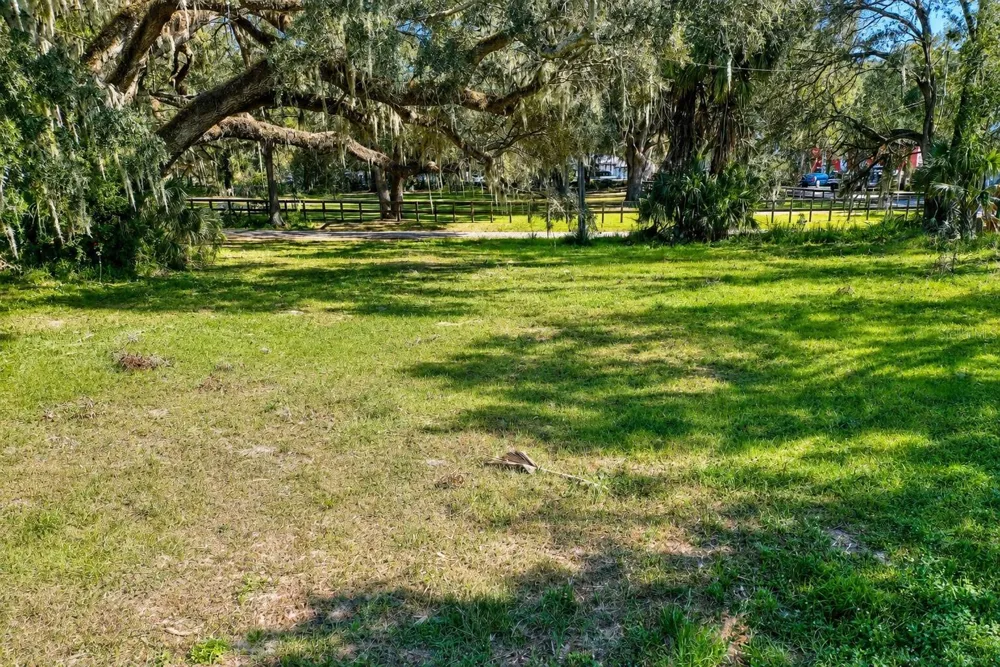 1214 W BRANDON BOULEVARD Brandon, FL 33511
