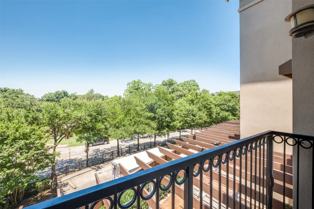 3102 Kings Road #1211 Dallas, TX 75219